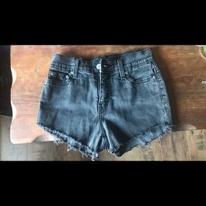 Levi’s Black Shorts Size 4 Stretchy Cutoffs